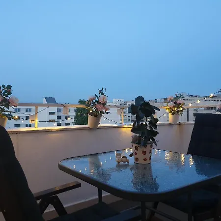 Daire Big Balcony Penthouse Studio In City Centre