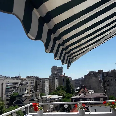 Big Balcony Penthouse Studio In City Centre Bucharest